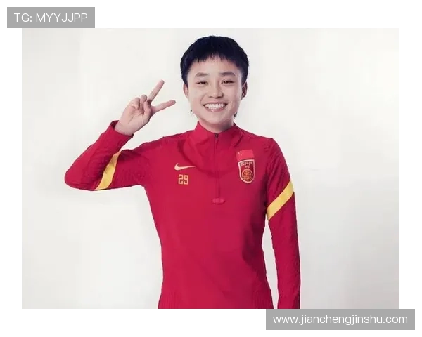 10号足球明星喜迎新赛季展现超凡技艺引发球迷热烈追捧