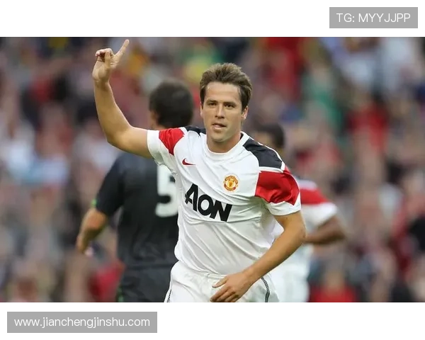 中国足球明星金发的魅力与风采探秘，揭示其背后的故事与成就